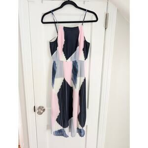 EUC Banana Republic Pleated Geometric Pattern Dress 0 Petite 0P
